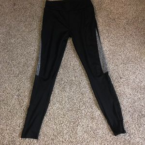 Black and grey leggings